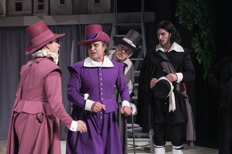 Náročné predstavenia zvláda aj vďaka dlhoročnému športovaniu. FOTO: Radovan Dranga