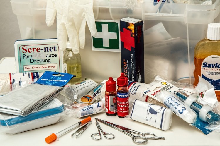 Klasickou výbavou v dovolenkovej lekárničke sú lieky proti hnačke a dezinfekcia. FOTO: Pixabay
