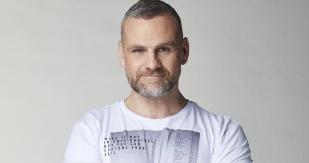Obľúbený herec Ján Jackuliak si v čase karantény pre koronavírus užíva čas so synom, športuje a zdravo sa stravuje. FOTO: TV NOVA