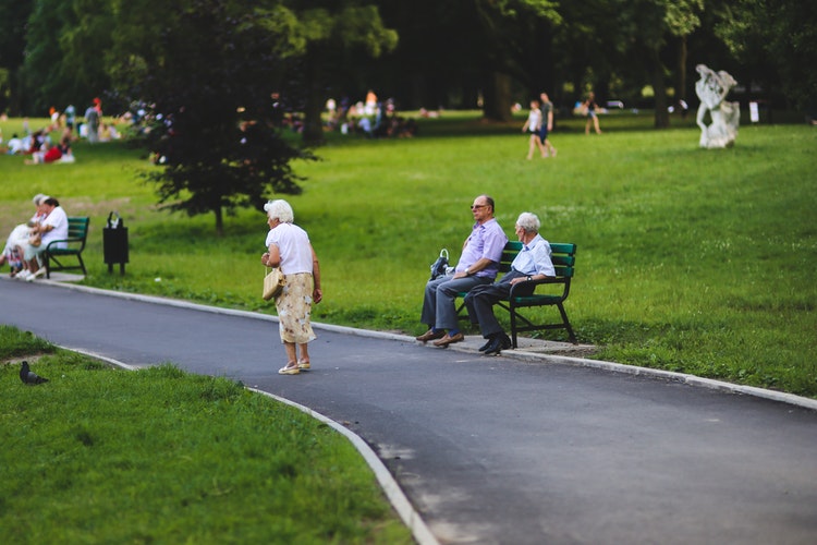 Osteoporózou trpia najmä ženy. FOTO: Pexels
