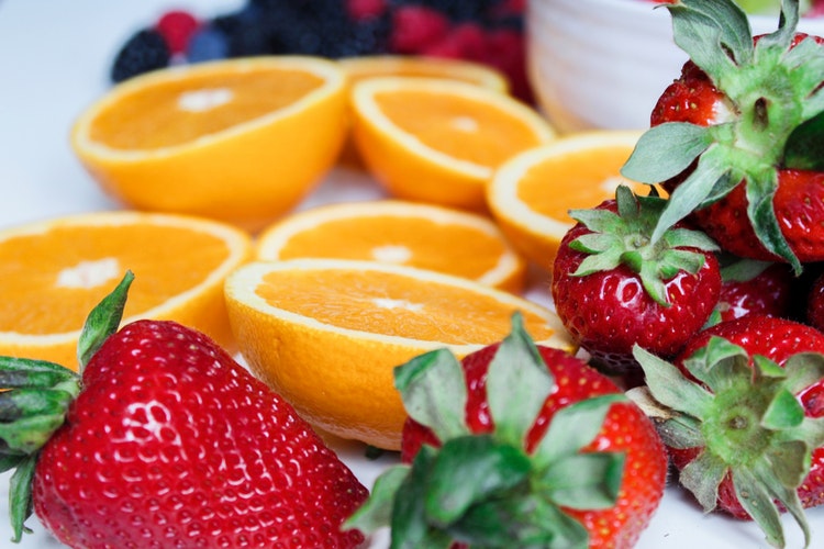 Vitamíny v ovocí a zelenine nenahradzujte výživovými doplnkami. Protirakovinové účinky majú v strave. FOTO: Pexels