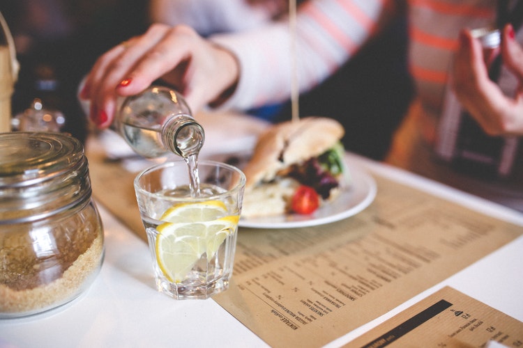 Viete, koľko vody máte denne vypiť? FOTO: Pexels