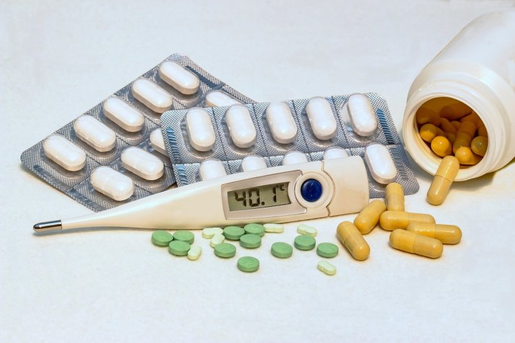 Paracetamol má rýchlejší nástup účinku, ibuprofen pôsobí protizápalovo. FOTO: Pixabay