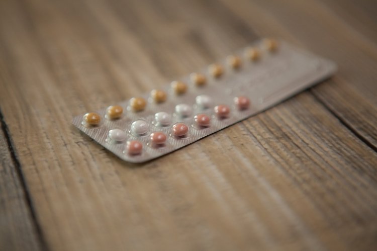 Lekárka odporúča ženám, ktoré berú antikoncepciu, častejšie sono prsníkov. FOTO: Pixabay