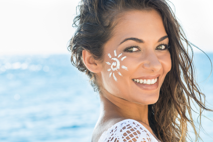 Máte typ pokožky, ktorý je slnečným lúčom najodolnejší? FOTO: Adobe Stock
