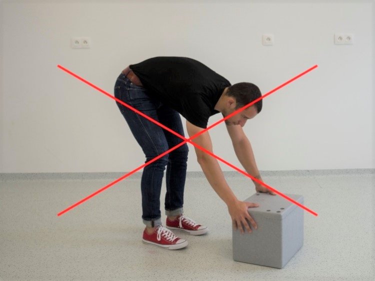 Neprimerané zaťaženie chrbta môže viesť k úrazu. FOTO: preventivne.sk