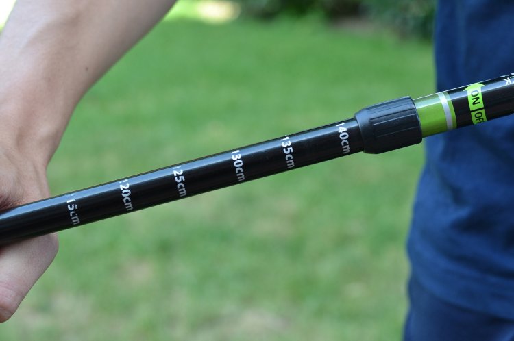 Teleskopické palice na nordic walking sú kompaktnejšie. FOTO: www.preventivne.sk