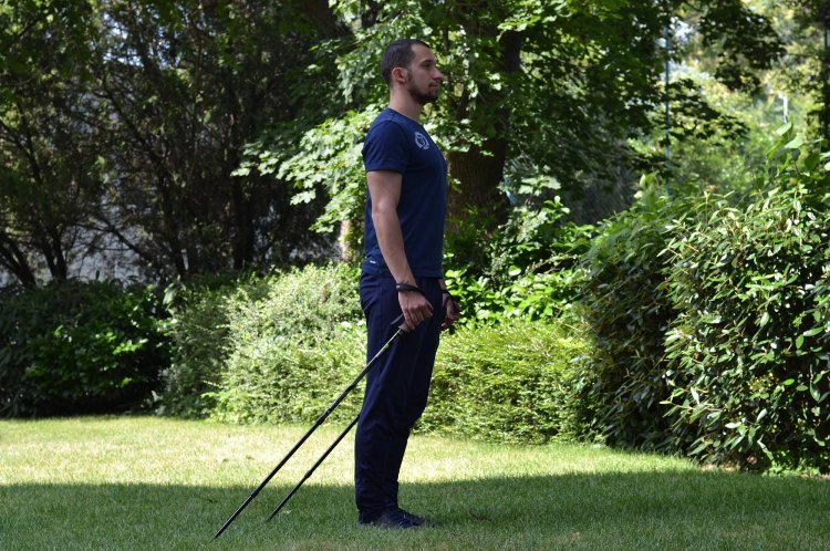 Nordic walking? Myslite na vzpriamenú chrbticu. FOTO: www.preventivne.sk